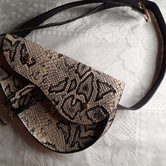 🥂 Handbag/Fashion Accessory Belt Combo - Picture 15 of 16